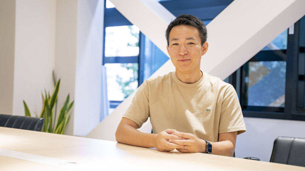 「リファラル採用のメリット」とは?応募型の求人と比べて何が良い?